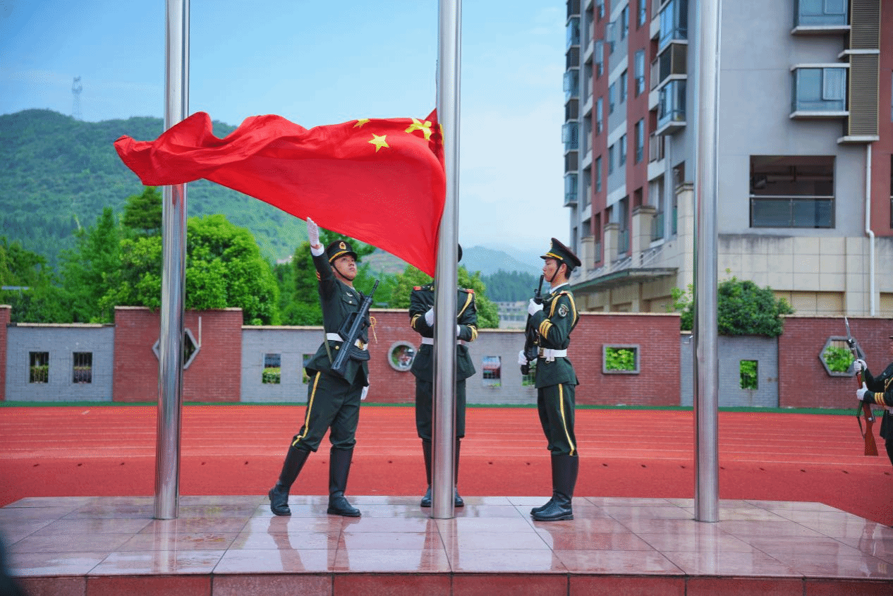 匠心立魂承文脉  淬炼忠诚报国心——beat365唯一官方网站“国旗下经典诵读”活动第一期顺利举行